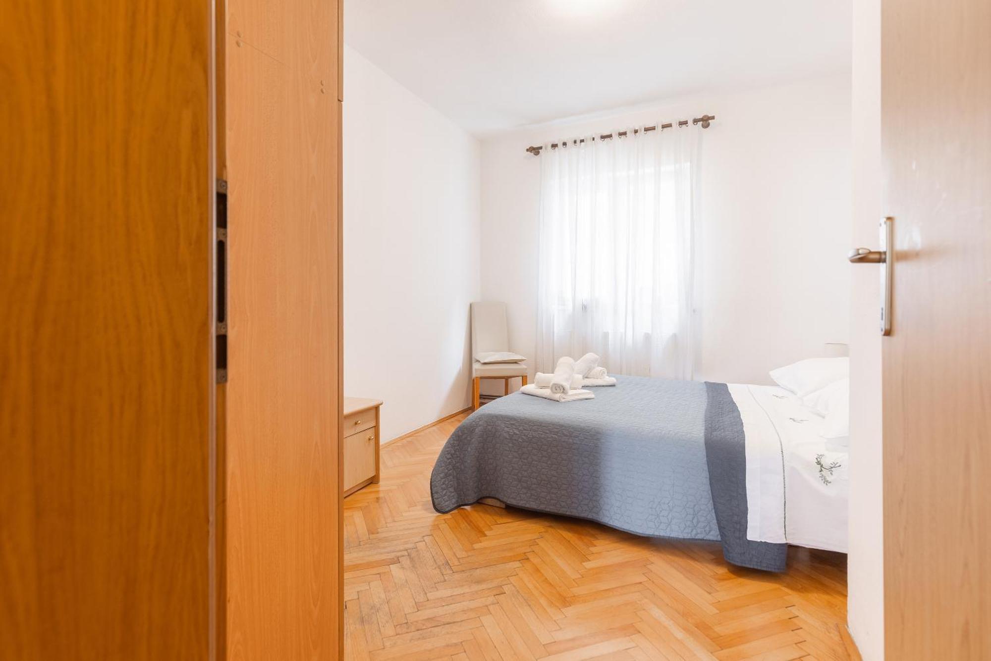 Apartman Nora Omiš Eksteriør bilde