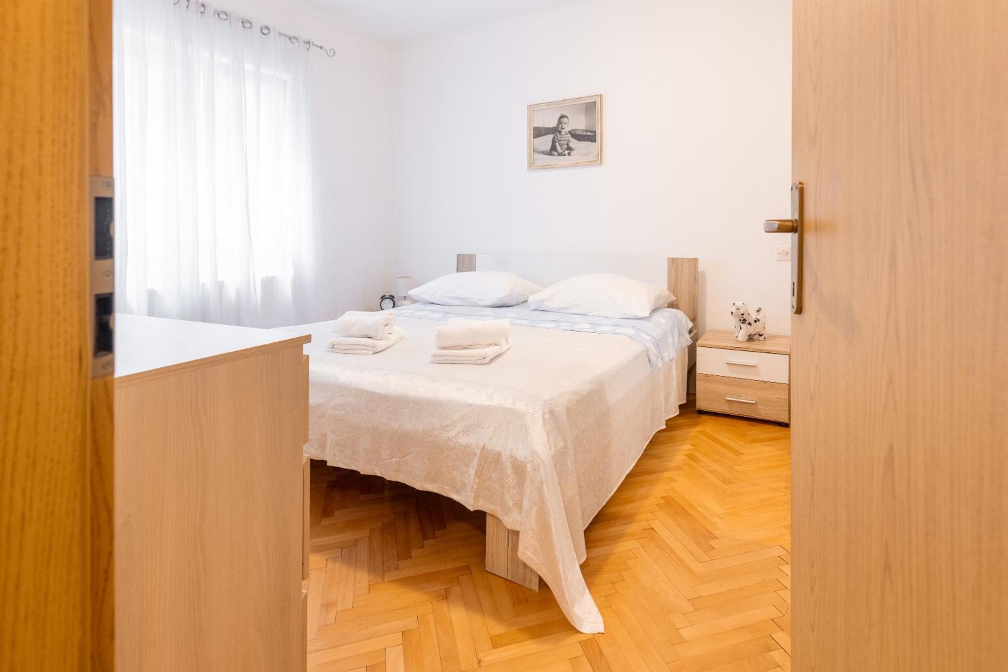 Apartman Nora Omiš Eksteriør bilde
